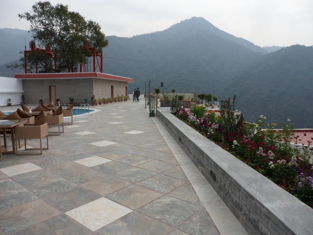Timber Trail Base Resort - At The Foothills Of Adventure Parwanoo Exterior photo