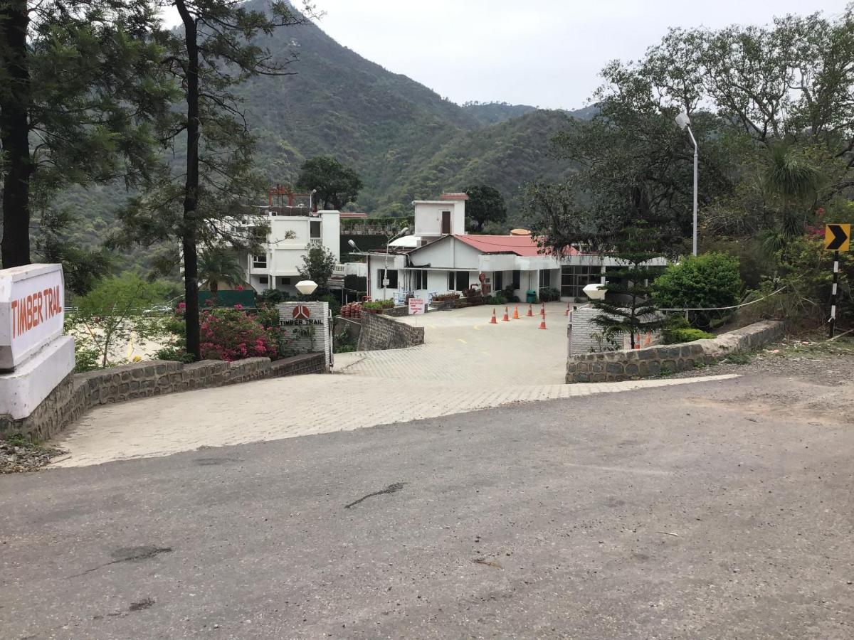 Timber Trail Base Resort - At The Foothills Of Adventure Parwanoo Exterior photo